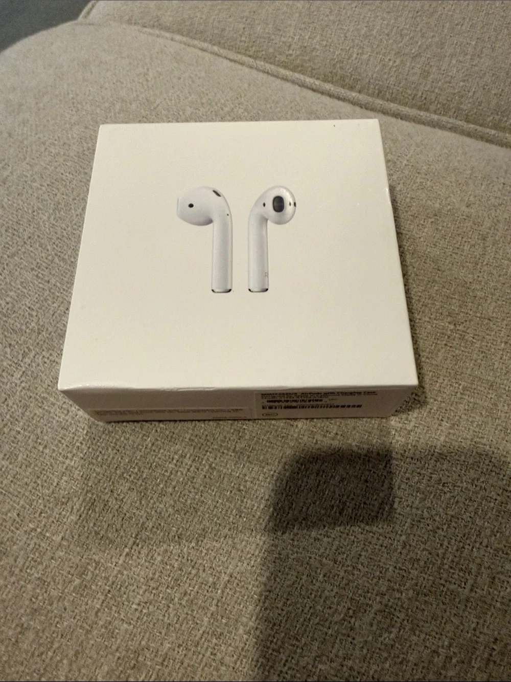 Non Pairing Authentic Apple AirPods Wireless Earbuds in White with Charging Case